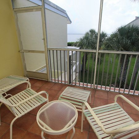 Beach Castle Resort By Rva Longboat Key Esterno foto
