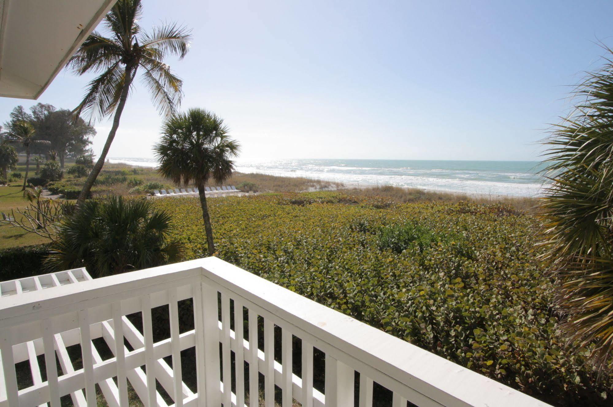 Beach Castle Resort By Rva Longboat Key Esterno foto